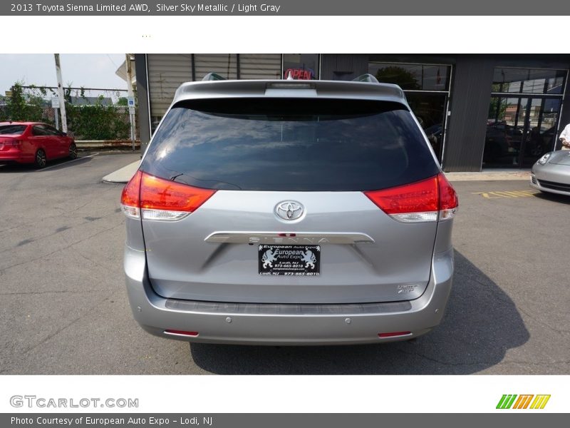 Silver Sky Metallic / Light Gray 2013 Toyota Sienna Limited AWD