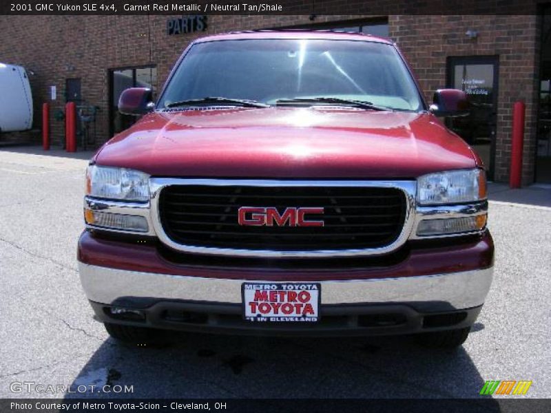 Garnet Red Metallic / Neutral Tan/Shale 2001 GMC Yukon SLE 4x4