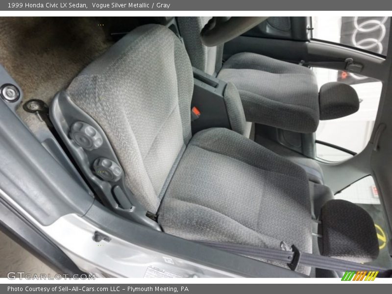 Vogue Silver Metallic / Gray 1999 Honda Civic LX Sedan