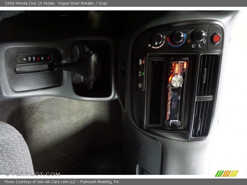 Vogue Silver Metallic / Gray 1999 Honda Civic LX Sedan