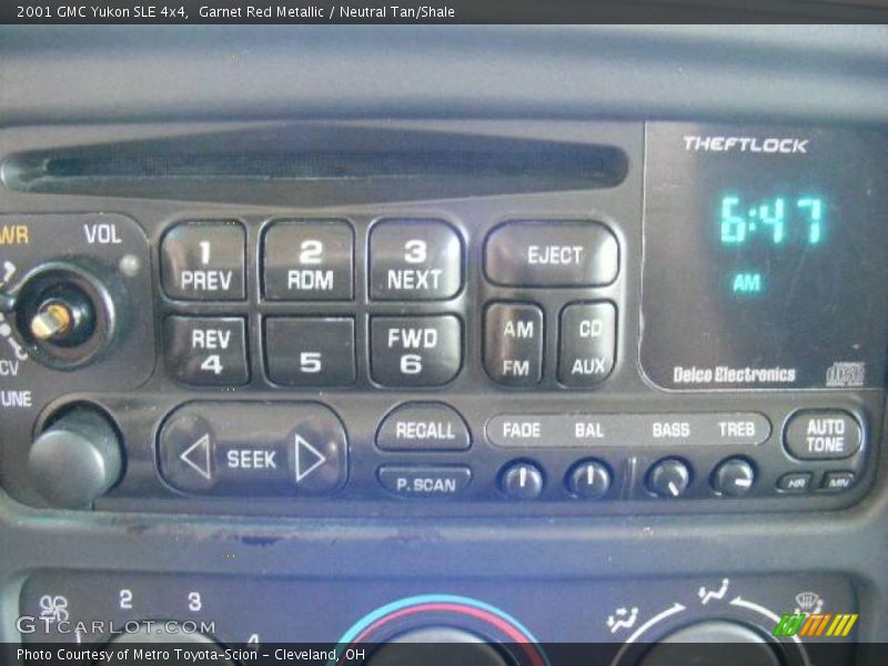 Garnet Red Metallic / Neutral Tan/Shale 2001 GMC Yukon SLE 4x4