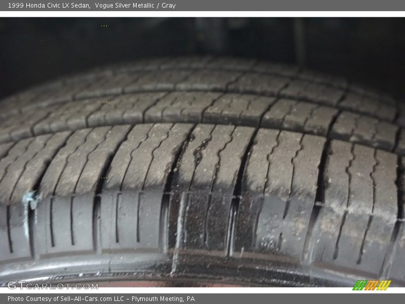 Vogue Silver Metallic / Gray 1999 Honda Civic LX Sedan