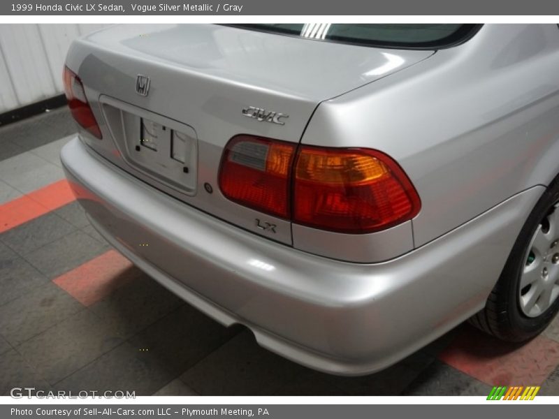 Vogue Silver Metallic / Gray 1999 Honda Civic LX Sedan