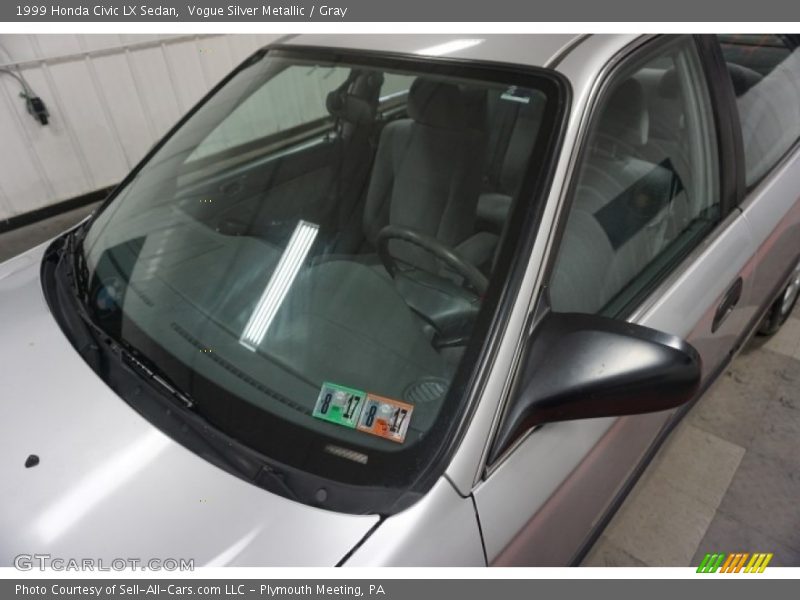 Vogue Silver Metallic / Gray 1999 Honda Civic LX Sedan