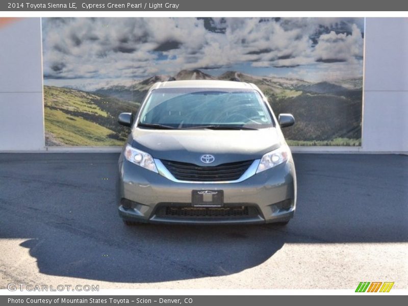 Cypress Green Pearl / Light Gray 2014 Toyota Sienna LE