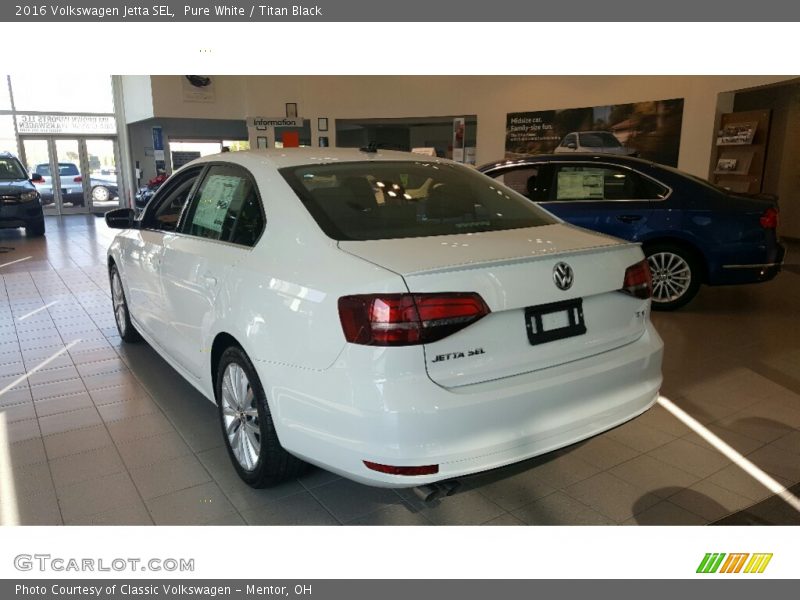 Pure White / Titan Black 2016 Volkswagen Jetta SEL