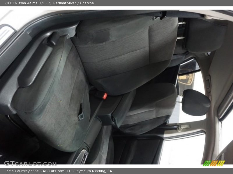 Radiant Silver / Charcoal 2010 Nissan Altima 3.5 SR