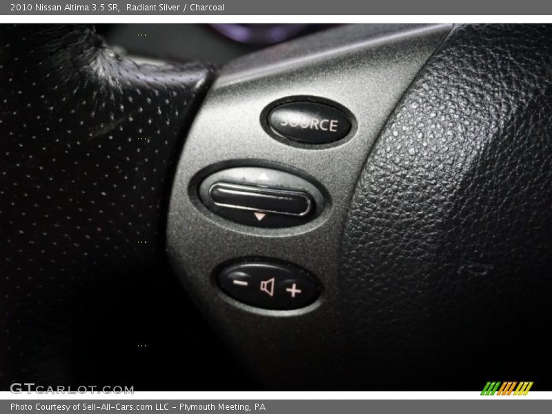 Radiant Silver / Charcoal 2010 Nissan Altima 3.5 SR