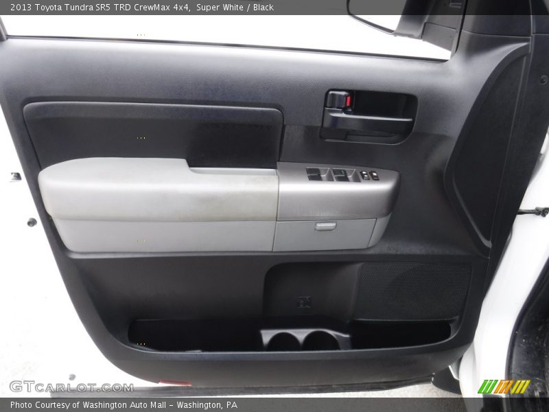 Super White / Black 2013 Toyota Tundra SR5 TRD CrewMax 4x4
