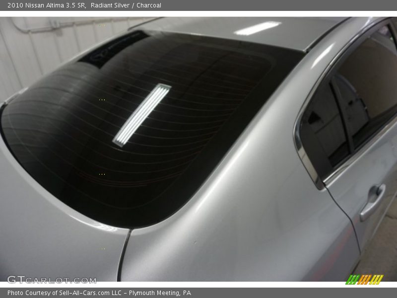 Radiant Silver / Charcoal 2010 Nissan Altima 3.5 SR