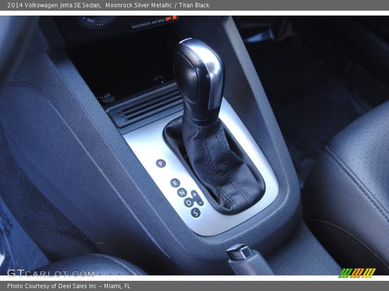 Moonrock Silver Metallic / Titan Black 2014 Volkswagen Jetta SE Sedan