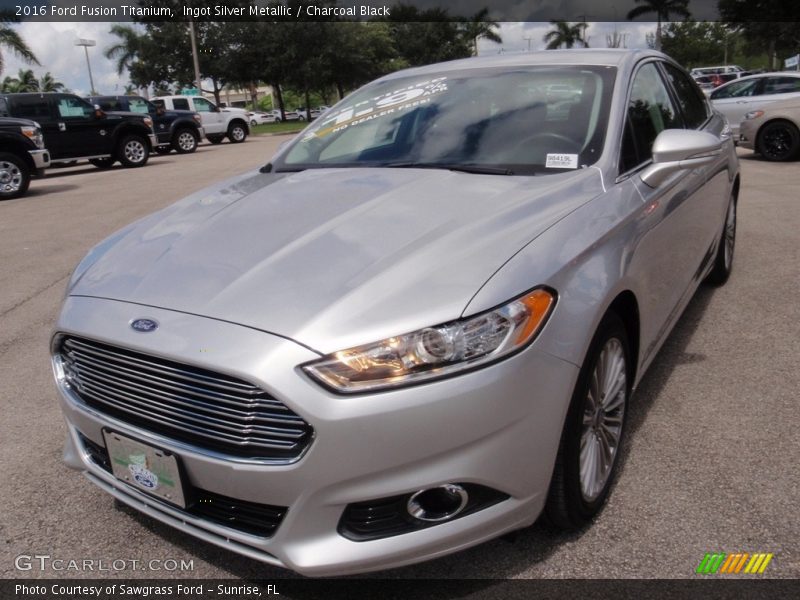 Ingot Silver Metallic / Charcoal Black 2016 Ford Fusion Titanium