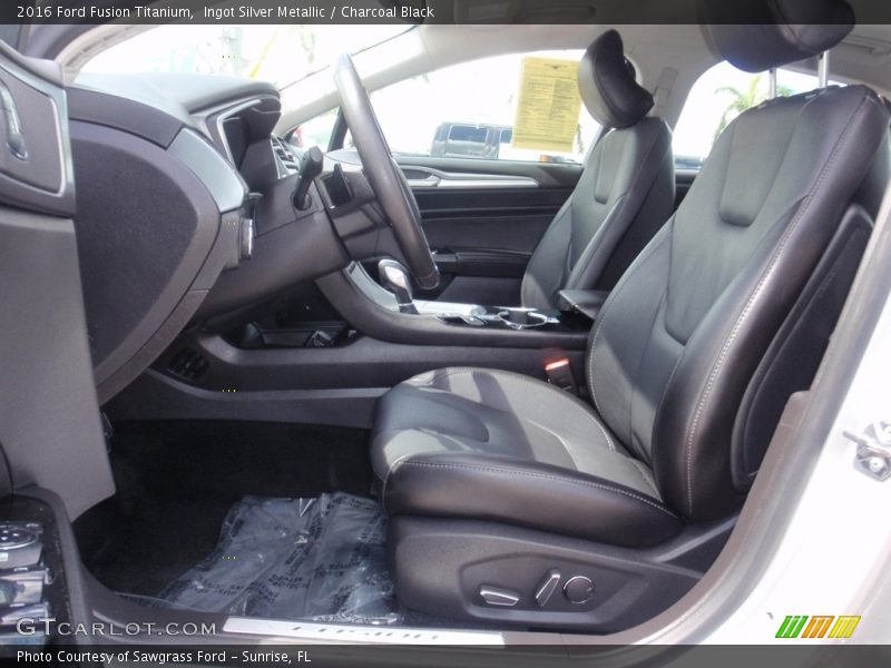 Ingot Silver Metallic / Charcoal Black 2016 Ford Fusion Titanium