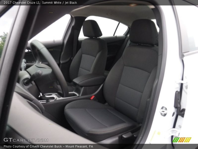 Summit White / Jet Black 2017 Chevrolet Cruze LS