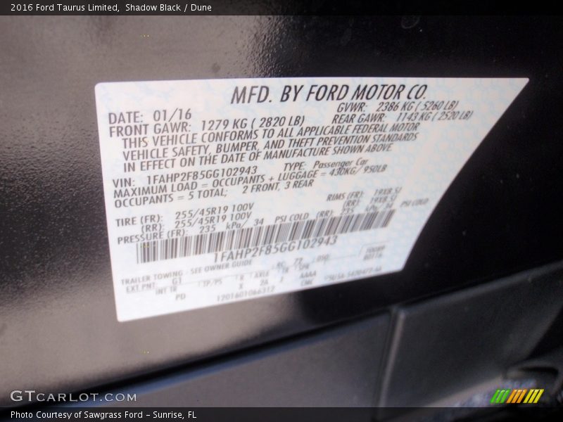 Shadow Black / Dune 2016 Ford Taurus Limited