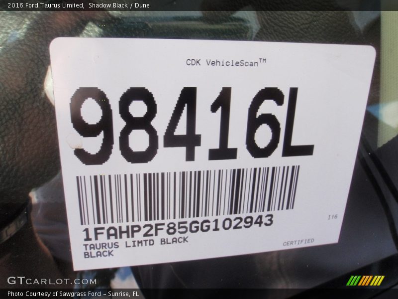 Shadow Black / Dune 2016 Ford Taurus Limited
