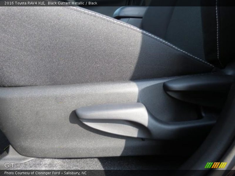 Black Currant Metallic / Black 2016 Toyota RAV4 XLE