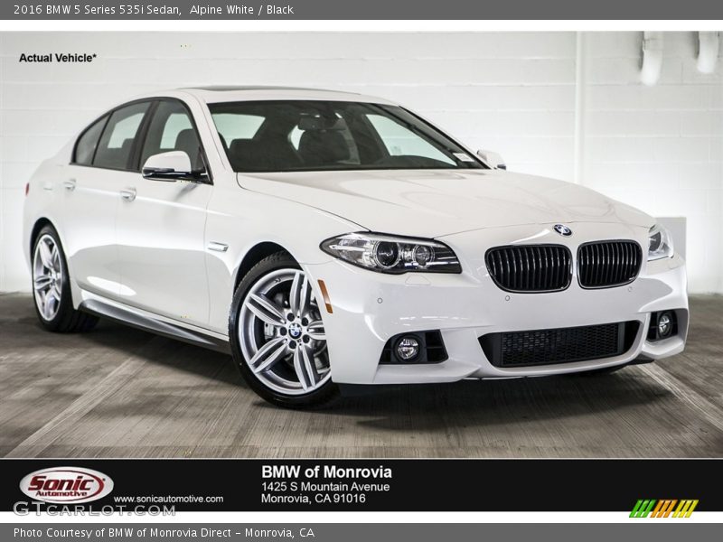 Alpine White / Black 2016 BMW 5 Series 535i Sedan