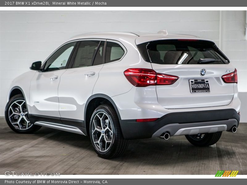 Mineral White Metallic / Mocha 2017 BMW X1 xDrive28i