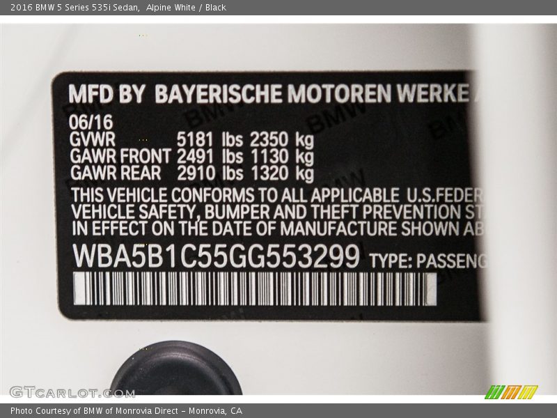 Alpine White / Black 2016 BMW 5 Series 535i Sedan