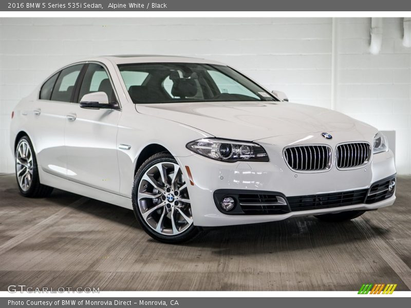 Alpine White / Black 2016 BMW 5 Series 535i Sedan
