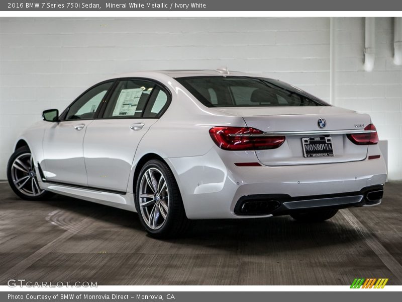 Mineral White Metallic / Ivory White 2016 BMW 7 Series 750i Sedan