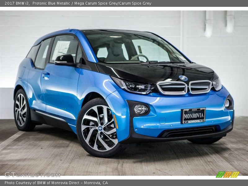 Front 3/4 View of 2017 i3 