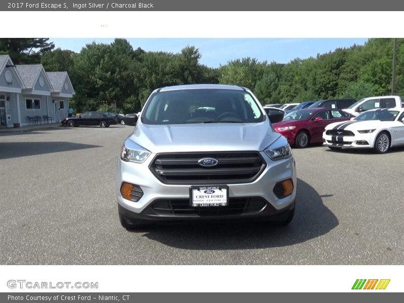 Ingot Silver / Charcoal Black 2017 Ford Escape S