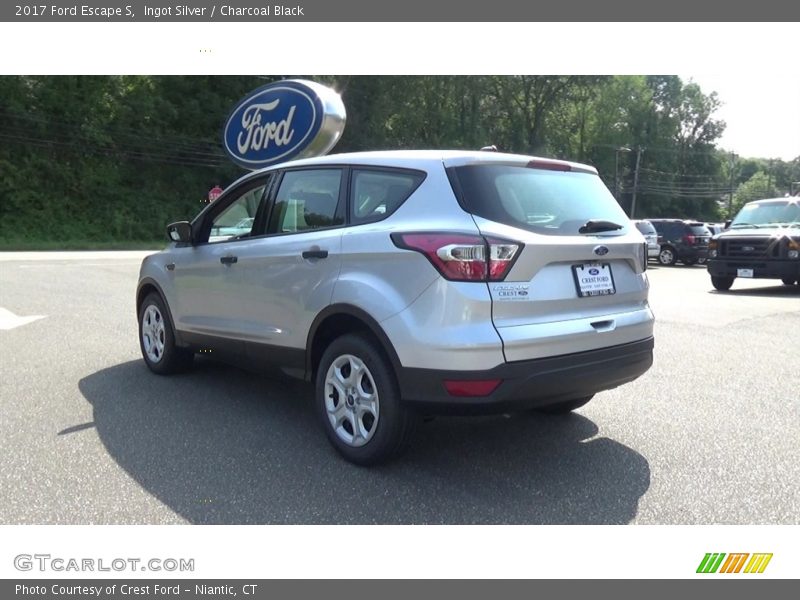 Ingot Silver / Charcoal Black 2017 Ford Escape S