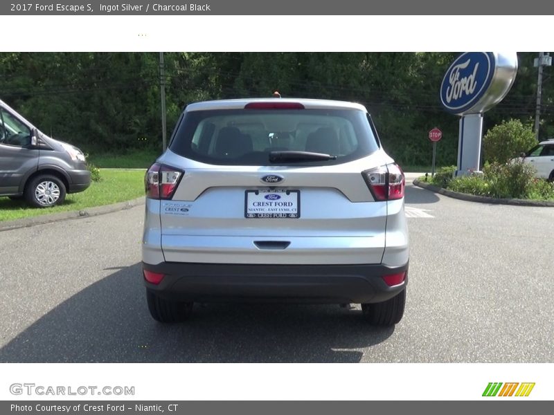 Ingot Silver / Charcoal Black 2017 Ford Escape S