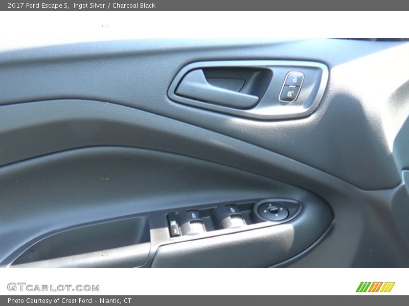 Ingot Silver / Charcoal Black 2017 Ford Escape S