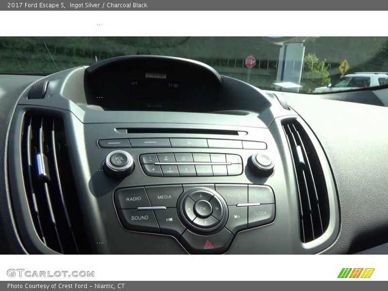 Ingot Silver / Charcoal Black 2017 Ford Escape S