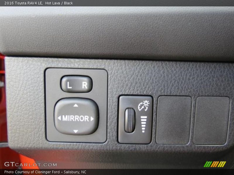 Hot Lava / Black 2016 Toyota RAV4 LE