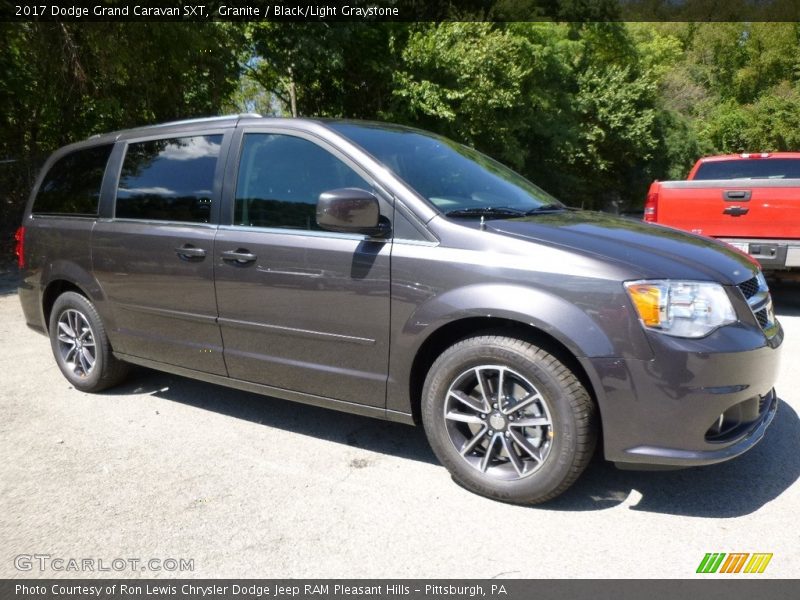  2017 Grand Caravan SXT Granite