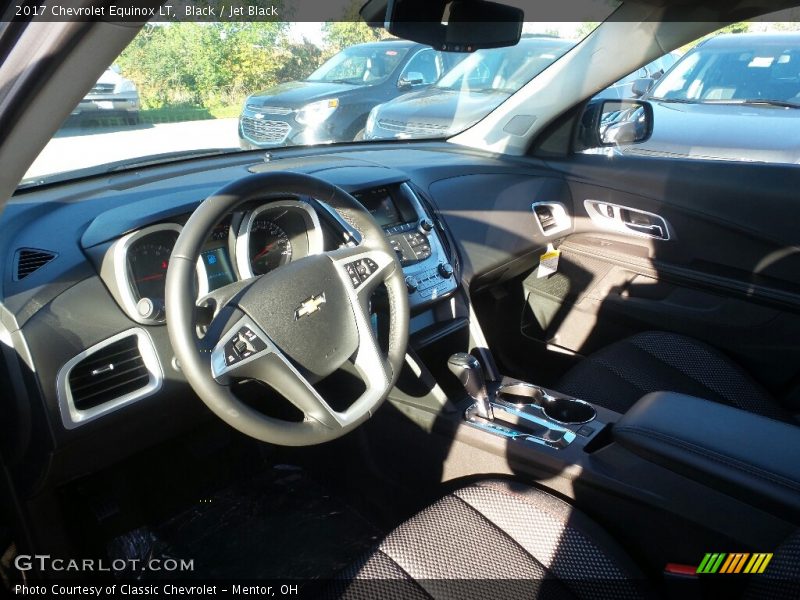 Black / Jet Black 2017 Chevrolet Equinox LT