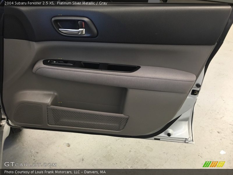 Platinum Silver Metallic / Gray 2004 Subaru Forester 2.5 XS