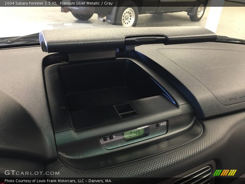 Platinum Silver Metallic / Gray 2004 Subaru Forester 2.5 XS