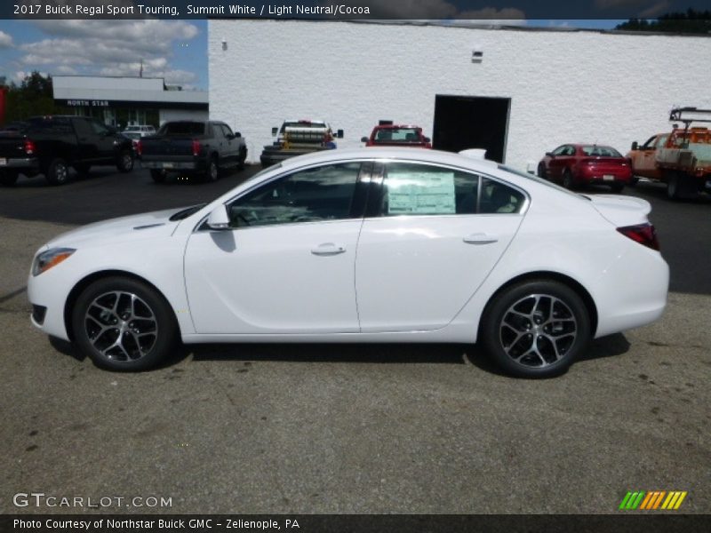 Summit White / Light Neutral/Cocoa 2017 Buick Regal Sport Touring