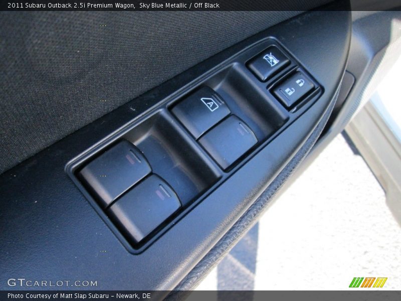 Sky Blue Metallic / Off Black 2011 Subaru Outback 2.5i Premium Wagon
