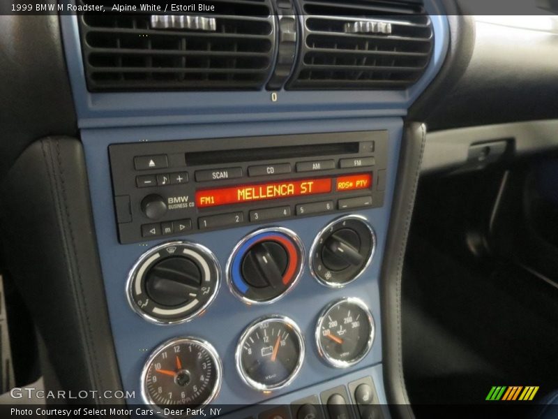 Alpine White / Estoril Blue 1999 BMW M Roadster
