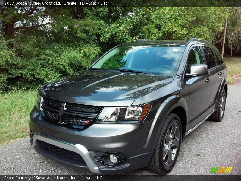 Front 3/4 View of 2017 Journey Crossroad