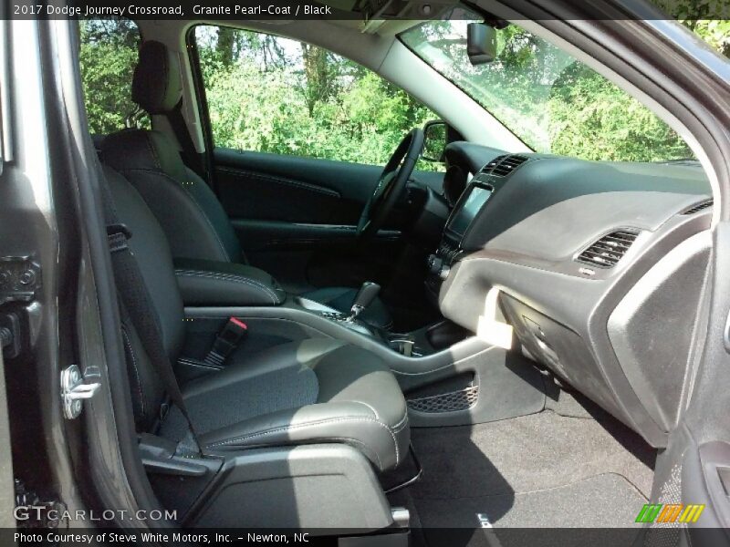 Granite Pearl-Coat / Black 2017 Dodge Journey Crossroad