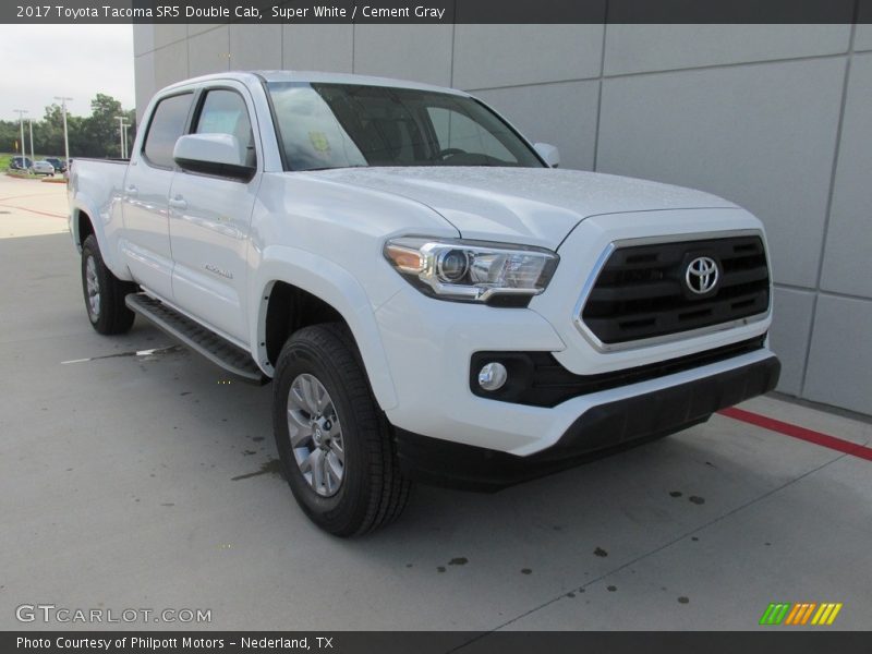 Super White / Cement Gray 2017 Toyota Tacoma SR5 Double Cab