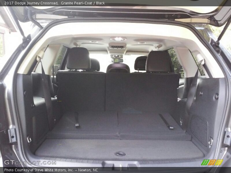  2017 Journey Crossroad Trunk
