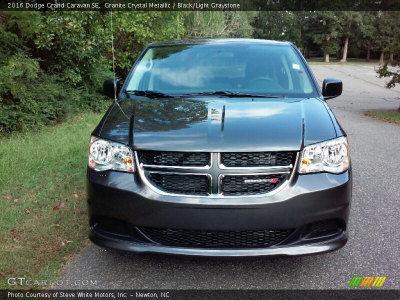 Granite Crystal Metallic / Black/Light Graystone 2016 Dodge Grand Caravan SE