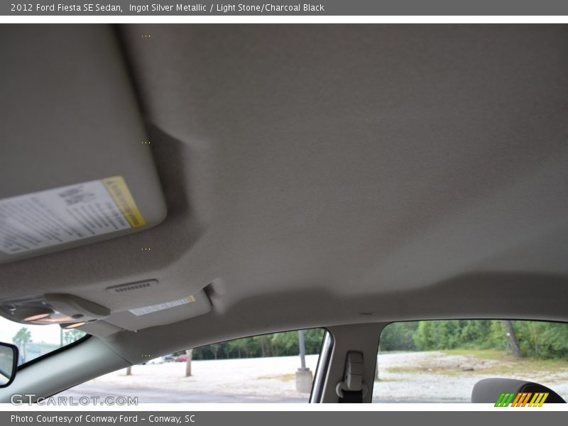 Ingot Silver Metallic / Light Stone/Charcoal Black 2012 Ford Fiesta SE Sedan