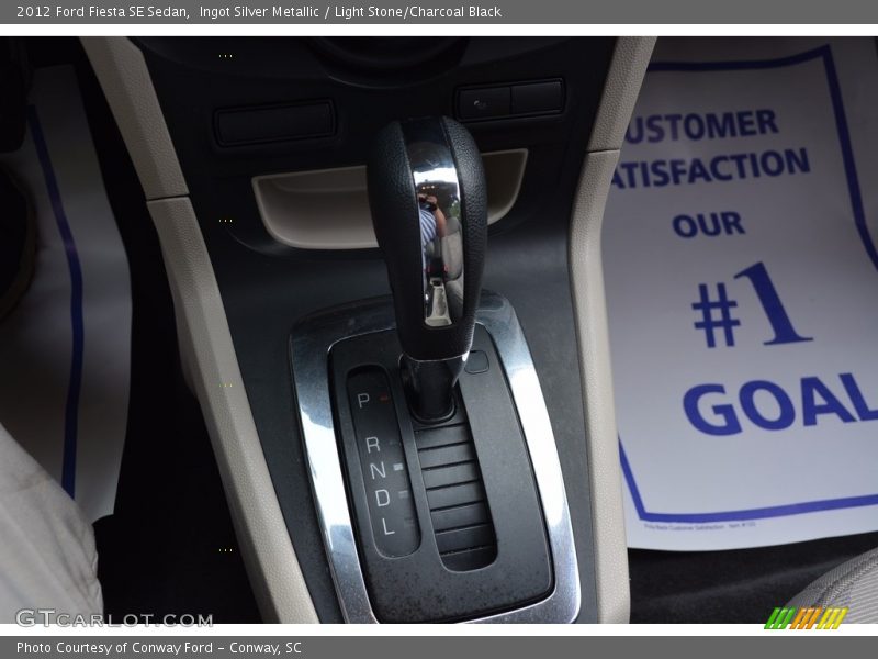 Ingot Silver Metallic / Light Stone/Charcoal Black 2012 Ford Fiesta SE Sedan