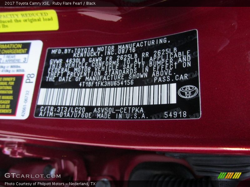 Ruby Flare Pearl / Black 2017 Toyota Camry XSE