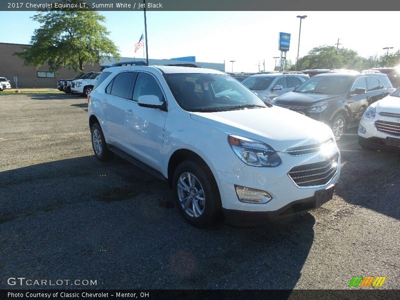 Summit White / Jet Black 2017 Chevrolet Equinox LT