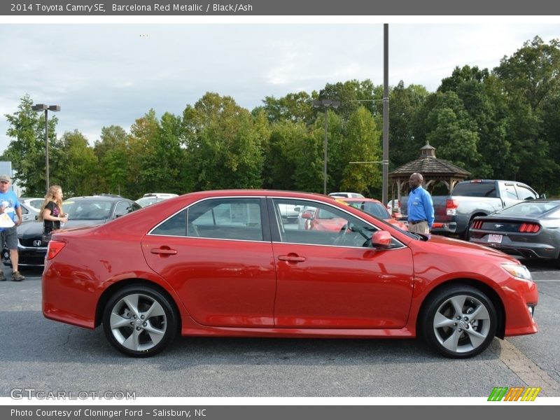 Barcelona Red Metallic / Black/Ash 2014 Toyota Camry SE